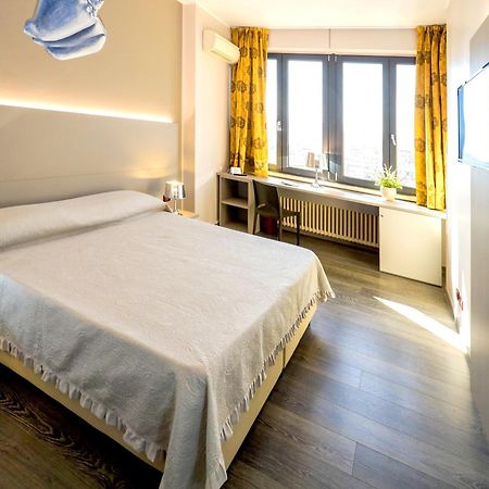 Hotel Italia Lerici Luaran gambar