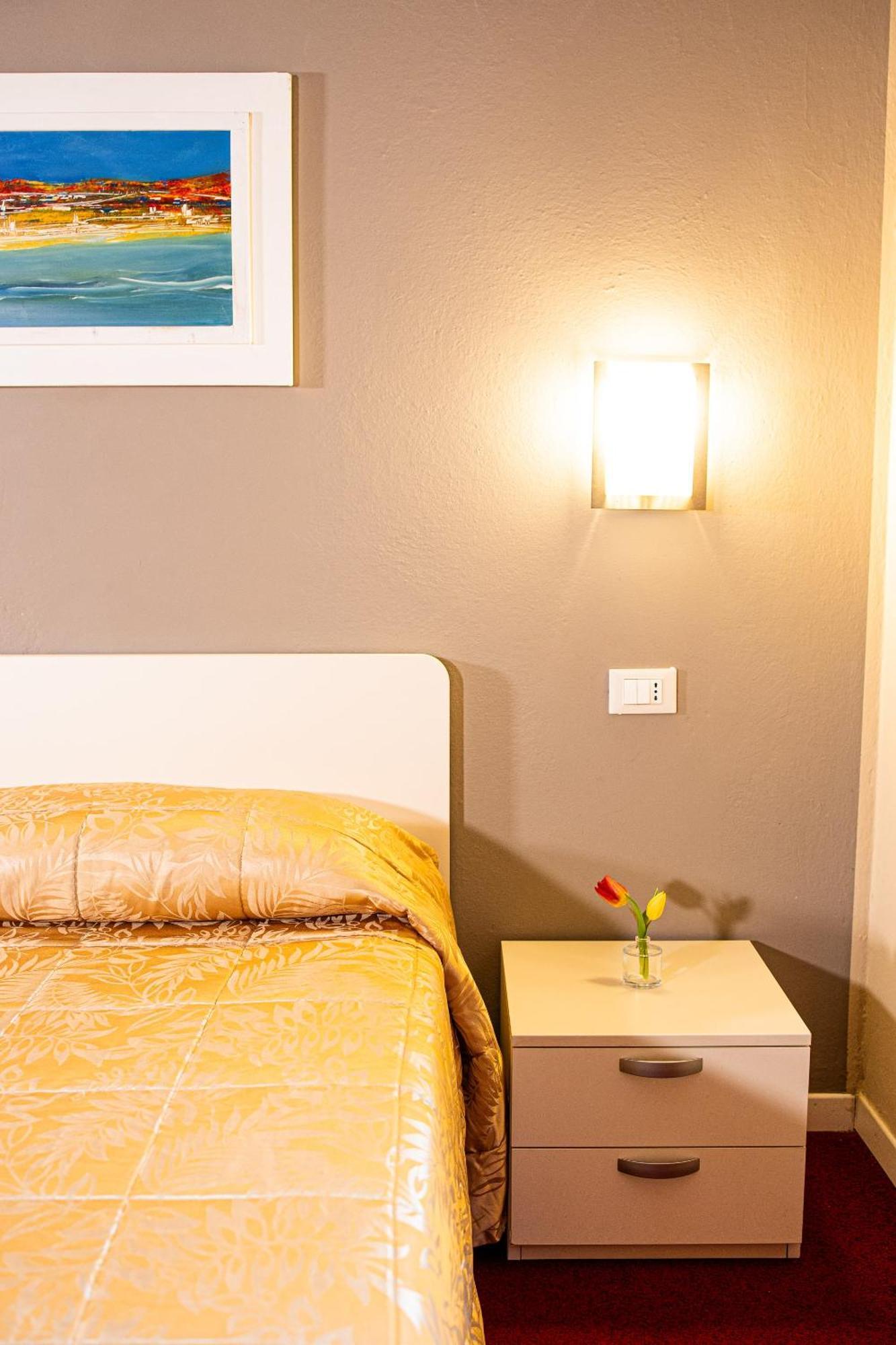 Hotel Italia Lerici Luaran gambar