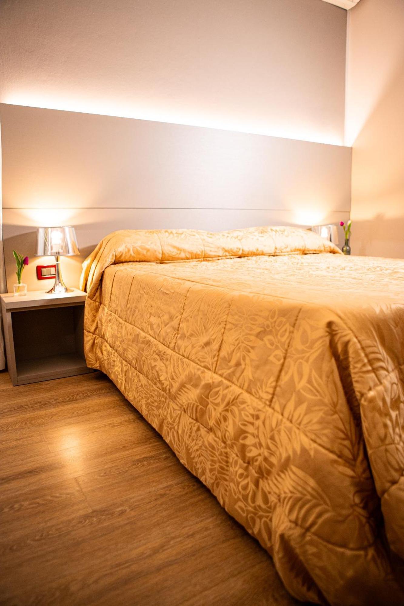 Hotel Italia Lerici Luaran gambar