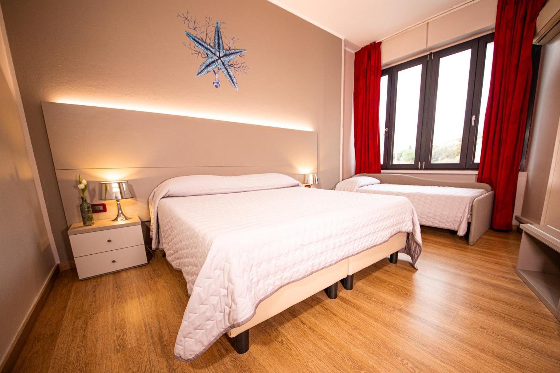 Hotel Italia Lerici Luaran gambar