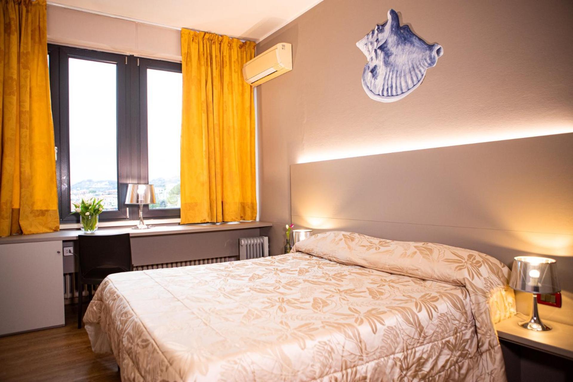 Hotel Italia Lerici Luaran gambar